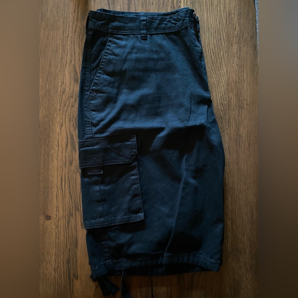 Men’s cargo shorts - Picture 4 of 6